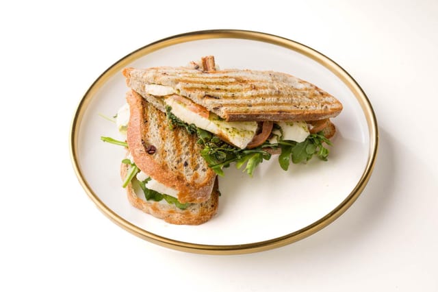 Caprese Sandwich